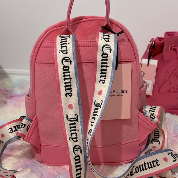 NWT JUICY COUTURE velour backpack - Picture 3 of 5